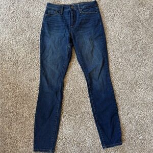 Universal Thread Jeans